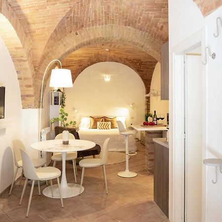 Medieval Flat With Whirlpool Bath Perugia Zewnętrze zdjęcie